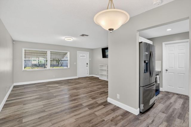 8845 NW 14th Street, Plantation, FL 33322
