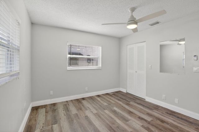 8845 NW 14th Street, Plantation, FL 33322
