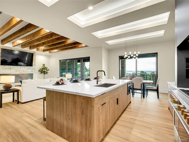 1555 Arrowpoint Ct, Franktown, CO 80116