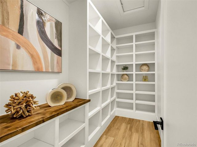 1555 Arrowpoint Ct, Franktown, CO 80116