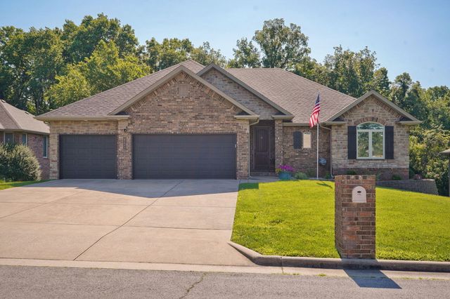 5748 S Winsor Drive, Battlefield, MO 65619
