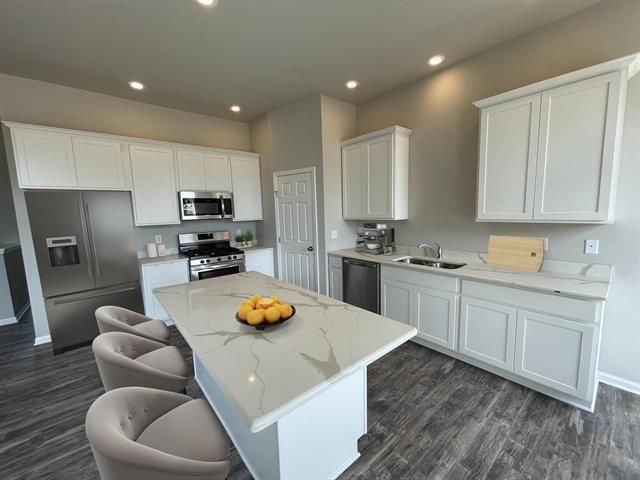 400 Julie Court, Belleville, WI 53508