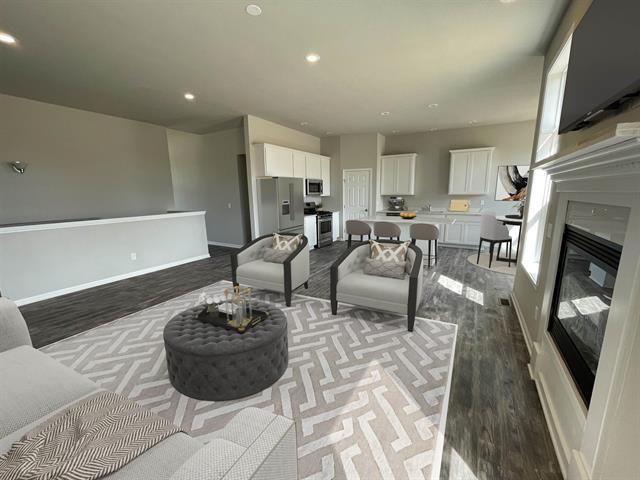 400 Julie Court, Belleville, WI 53508