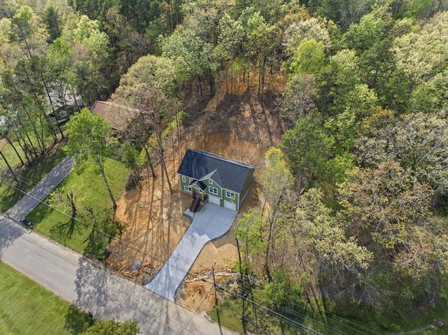 8769 Hidden Branches Road, Harrison, TN 37341