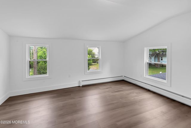383 Navesink Avenue, Atlantic Highlands, NJ 07716