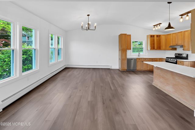 383 Navesink Avenue, Atlantic Highlands, NJ 07716