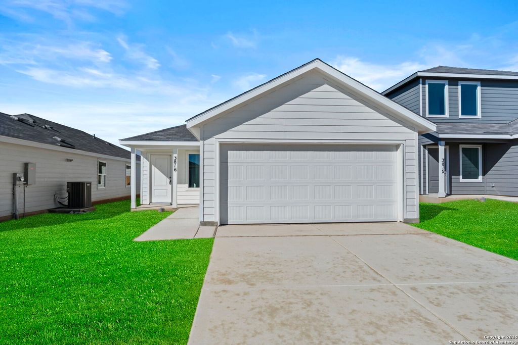 3816 Swift Fox Rd, New Braunfels, TX 78130