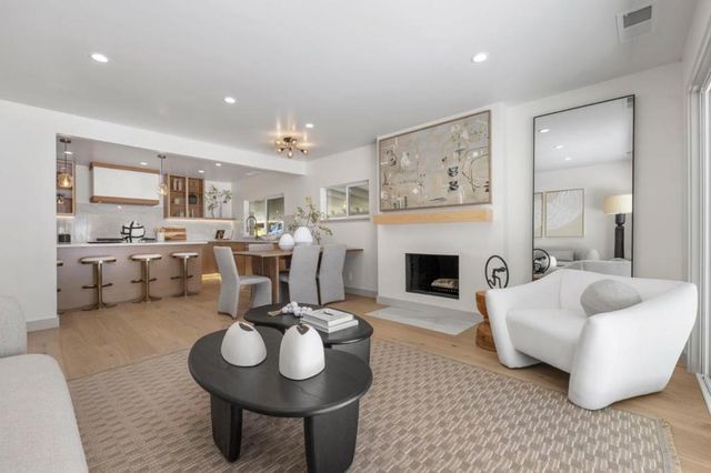 2600 Evergreen Drive, San Bruno, CA 94066