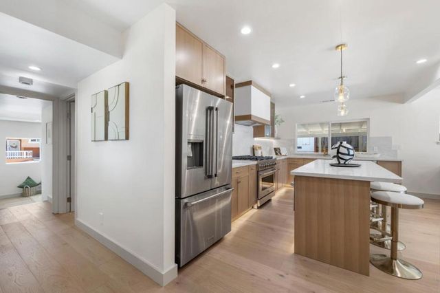 2600 Evergreen Drive, San Bruno, CA 94066