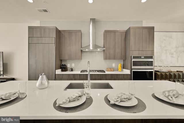 2820 TELEK PL, Alexandria, VA 22314