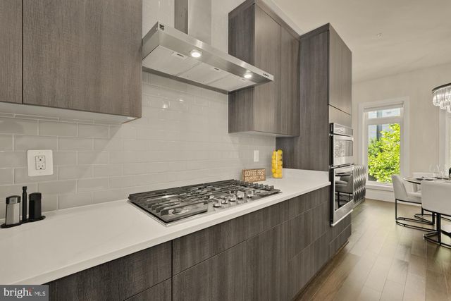 2820 TELEK PL, Alexandria, VA 22314