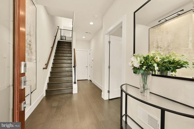 2820 TELEK PL, Alexandria, VA 22314