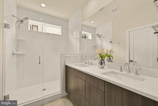 2820 TELEK PL, Alexandria, VA 22314