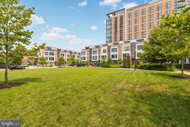 2820 TELEK PL, Alexandria, VA 22314