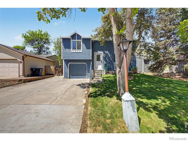 2185 Hackberry Circle, Longmont, CO 80501