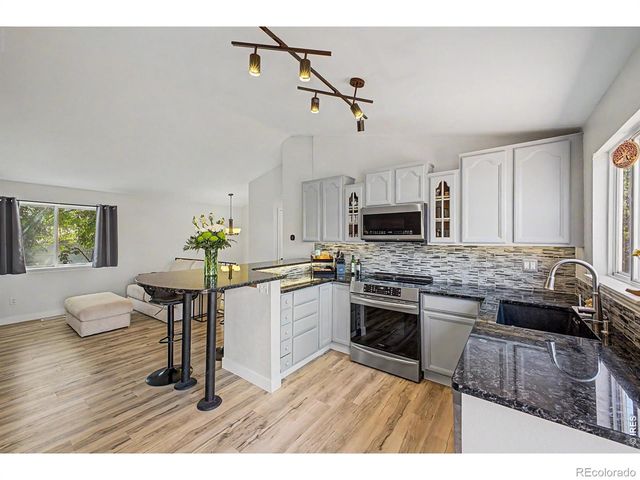 2185 Hackberry Circle, Longmont, CO 80501