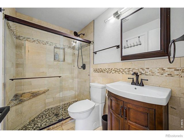 2185 Hackberry Circle, Longmont, CO 80501