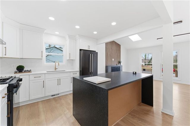 2977 Lowe Trail, Marietta, GA 30066