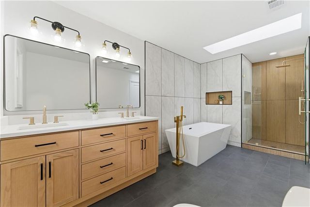 2977 Lowe Trail, Marietta, GA 30066