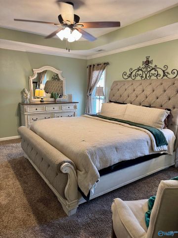 2910 Winfrey Drive SW, Decatur, AL 35603