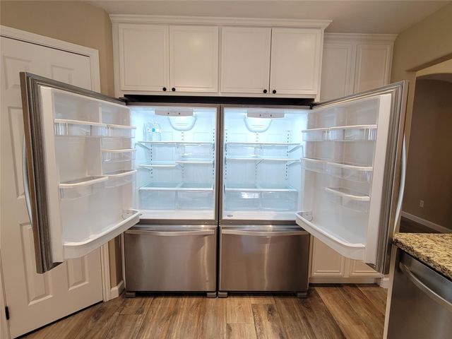 2018 Ridgeway Park Drive, Houston, TX 77339