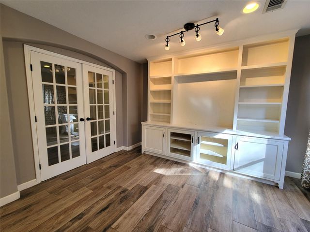 2018 Ridgeway Park Drive, Houston, TX 77339