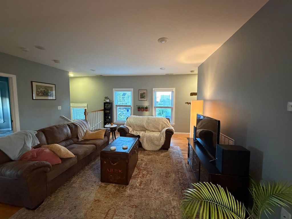 9 Almont St 2, Malden, MA 02148