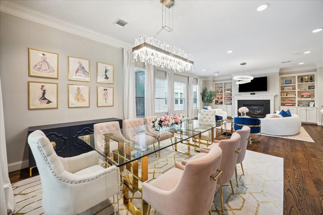 4724 Banning Drive A, Houston, TX 77027