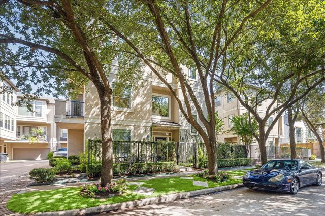 4724 Banning Drive A, Houston, TX 77027