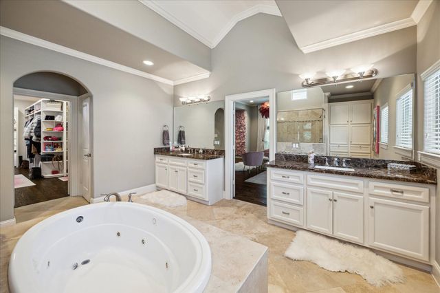 4724 Banning Drive A, Houston, TX 77027