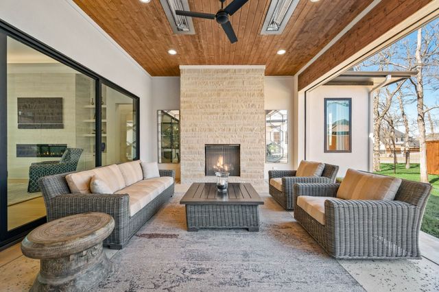 712 Sawyer Drive, Colleyville, TX 76034