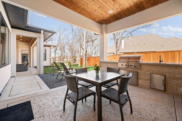 712 Sawyer Drive, Colleyville, TX 76034
