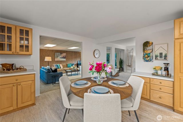 12509 NE 138th Place, Kirkland, WA 98034