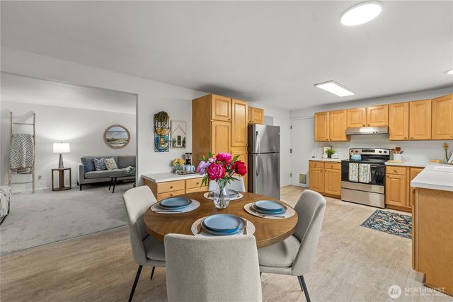 12509 NE 138th Place, Kirkland, WA 98034