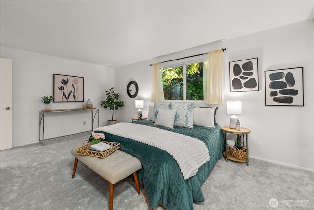 12509 NE 138th Place, Kirkland, WA 98034