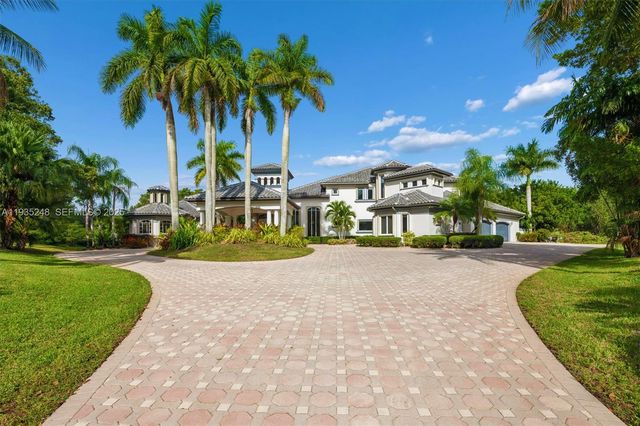 3079 Old Still Ln, Weston, FL 33331