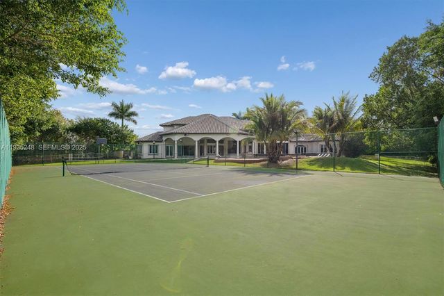 3079 Old Still Ln, Weston, FL 33331