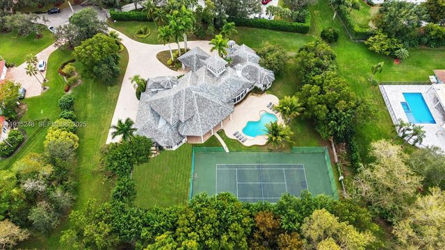 3079 Old Still Ln, Weston, FL 33331