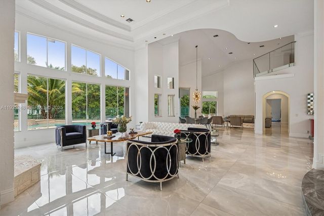 3079 Old Still Ln, Weston, FL 33331