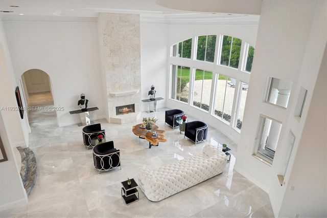 3079 Old Still Ln, Weston, FL 33331