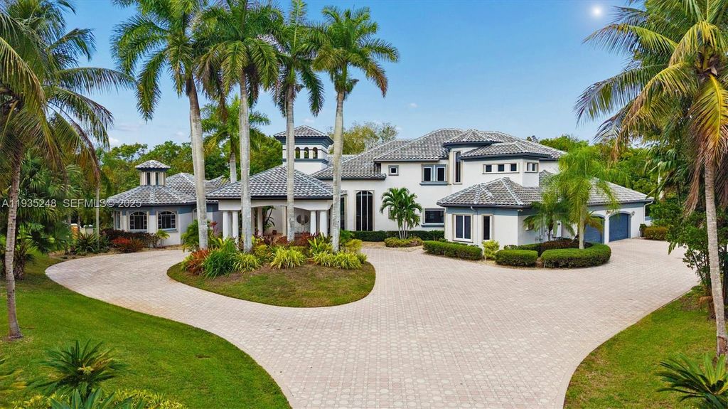 3079 Old Still Ln, Weston, FL 33331