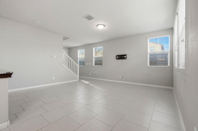 1515 Zenith, Clovis, CA 93619