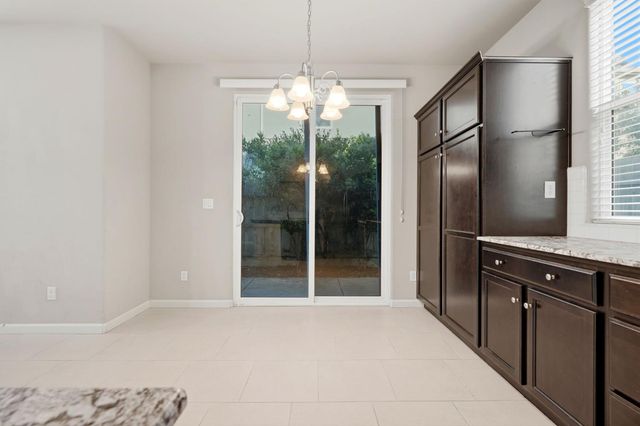 1515 Zenith, Clovis, CA 93619