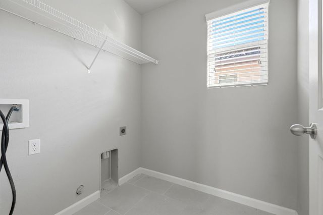 1515 Zenith, Clovis, CA 93619