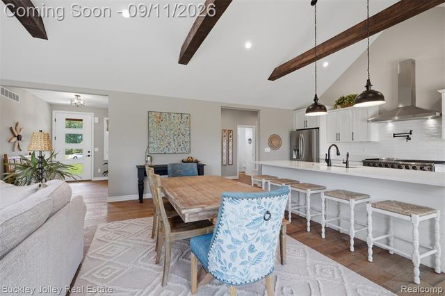 3703 Jesse Drive, Howell, MI 48843