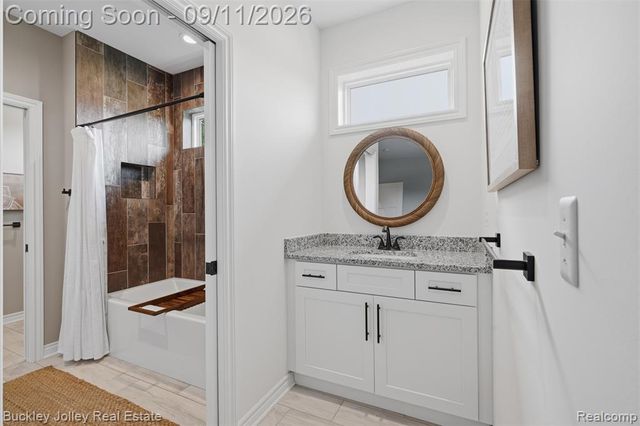 3703 Jesse Drive, Howell, MI 48843