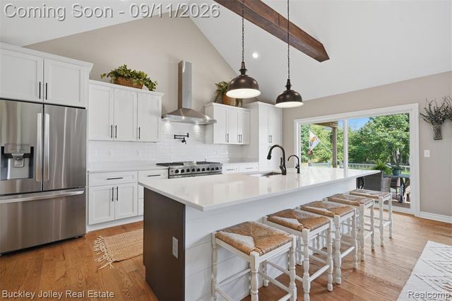 3703 Jesse Drive, Howell, MI 48843