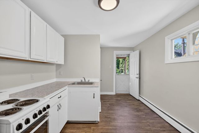 37 - 39 Mead Street, Manchester, NH 03104