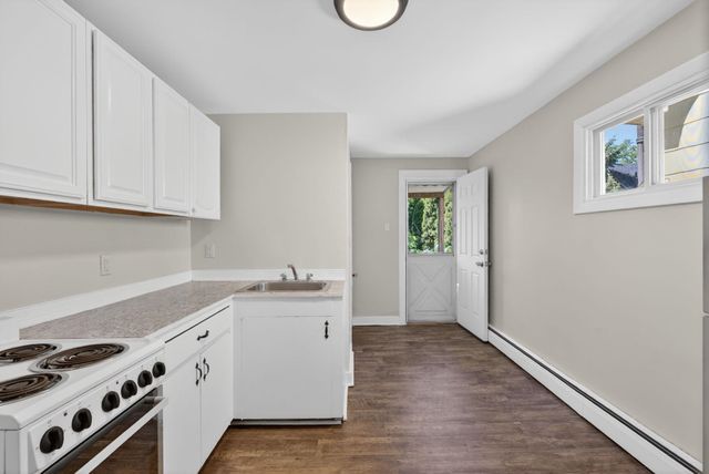 37 - 39 Mead Street, Manchester, NH 03104