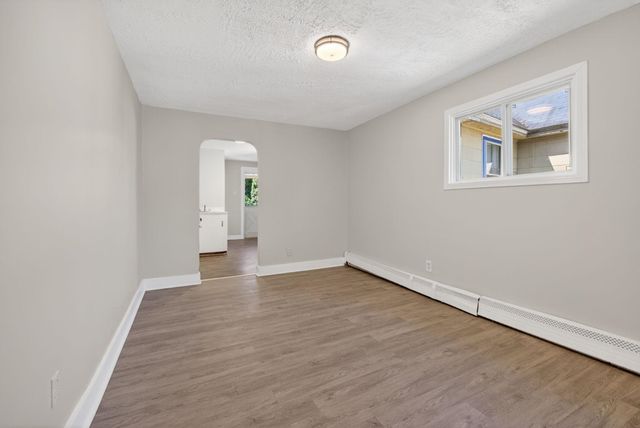 37 - 39 Mead Street, Manchester, NH 03104